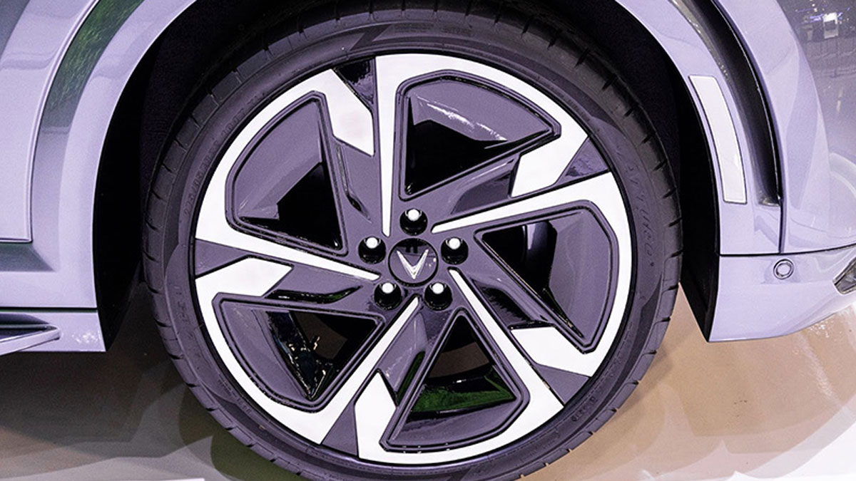 Vinfast VF 9